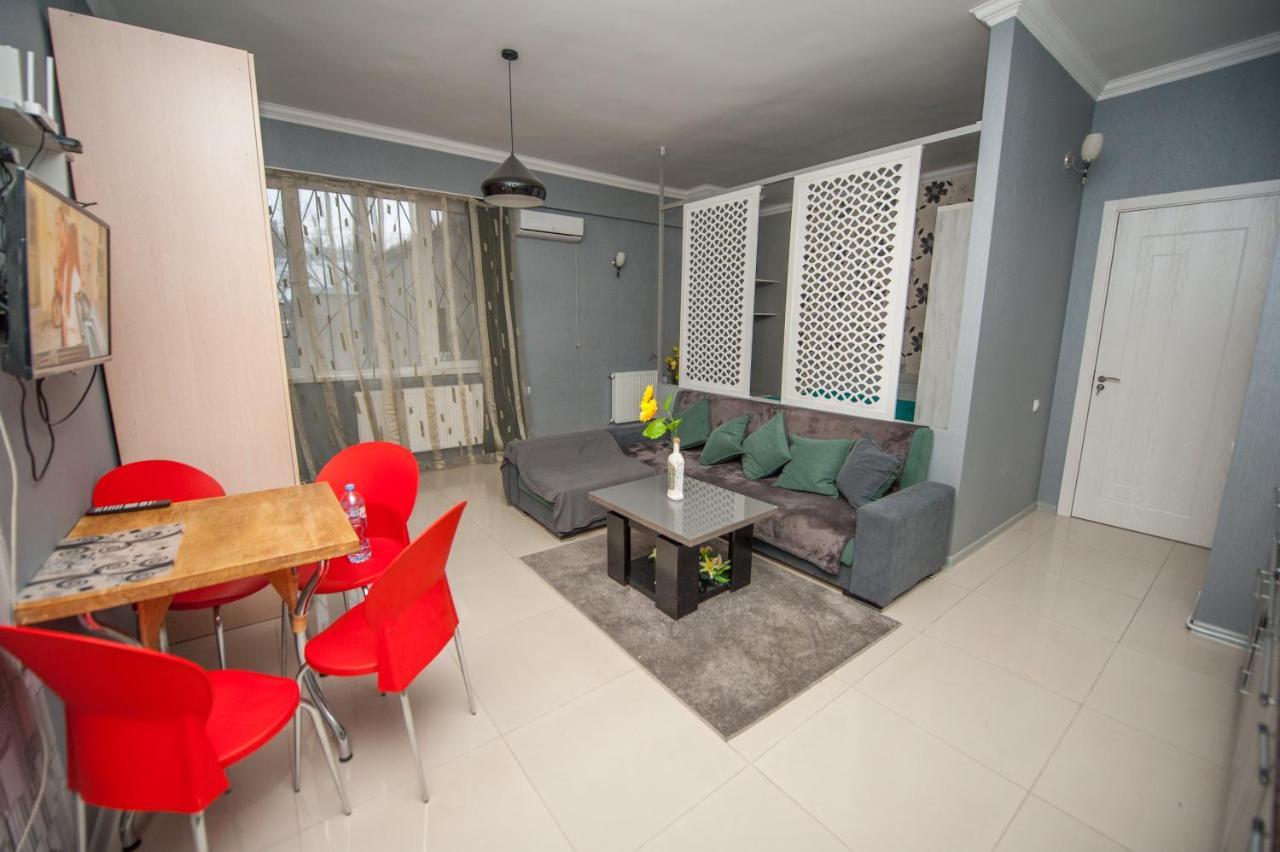 Home Apartments Tbilisi Ngoại thất bức ảnh